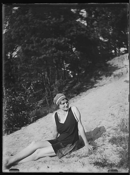 Beach vacation in the 1920s (vintage)