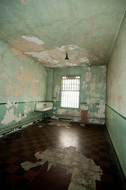 istock Hospital cell on Alcatraz Island 184916124