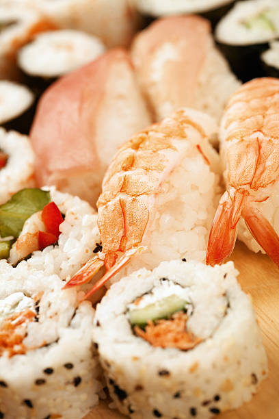 istock Sushi winter fuyu salmon 184916470