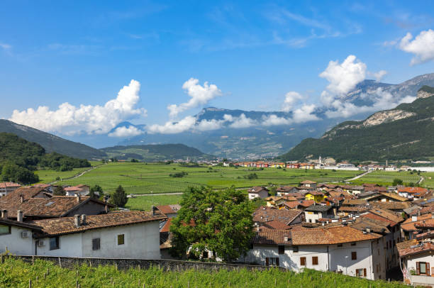 beautiful town of besenello in trento region - brennerpas stockfoto's en -beelden