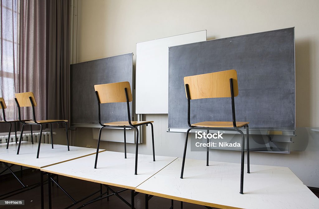 Vazio de sala de aula - Foto de stock de Acender royalty-free