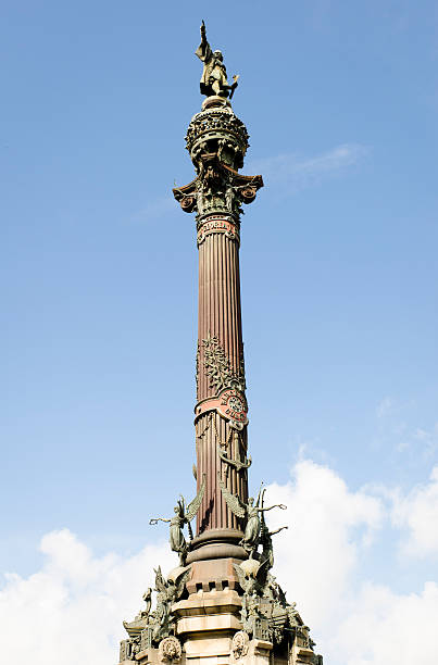 istock Columbus column tower in barceloneta district 184917338