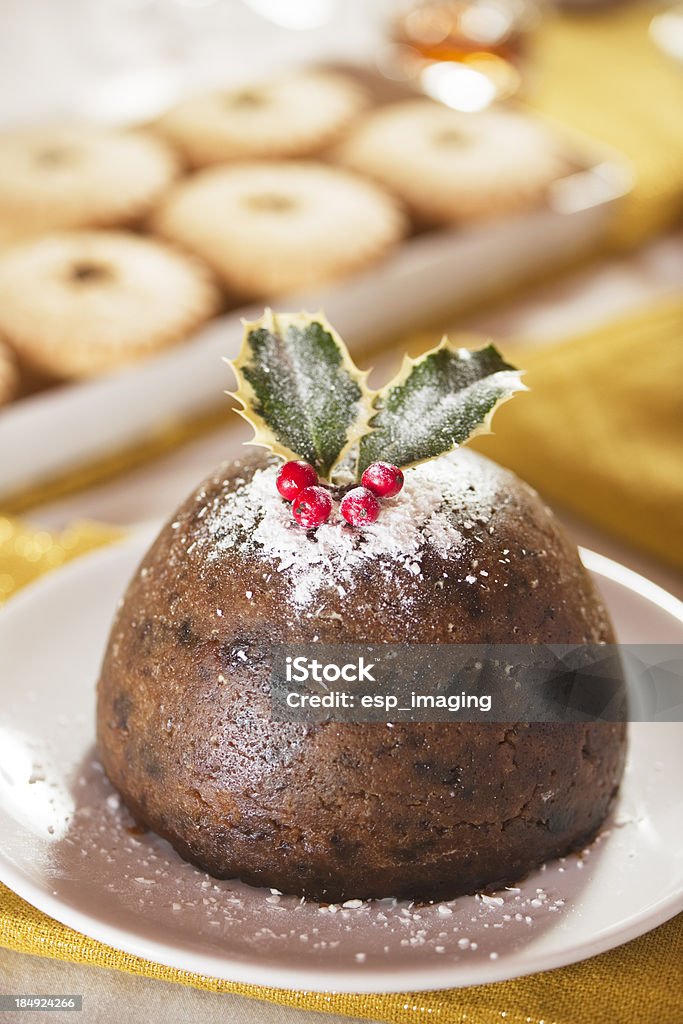 Vertical Pudim de Natal - Foto de stock de Christmas Pudding royalty-free