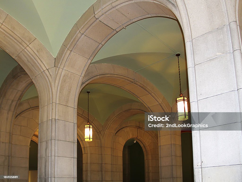 Techo abovedado en el edificio del Capitolio del Estado de Nueva York - Foto de stock de Capitolio del Estado de Nueva York libre de derechos