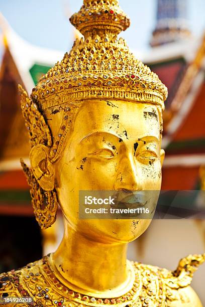 Kinnara Statua Z Wielki Pałac W Bangkoku - zdjęcia stockowe i więcej obrazów Bangkok - Bangkok, Bez ludzi, Budda
