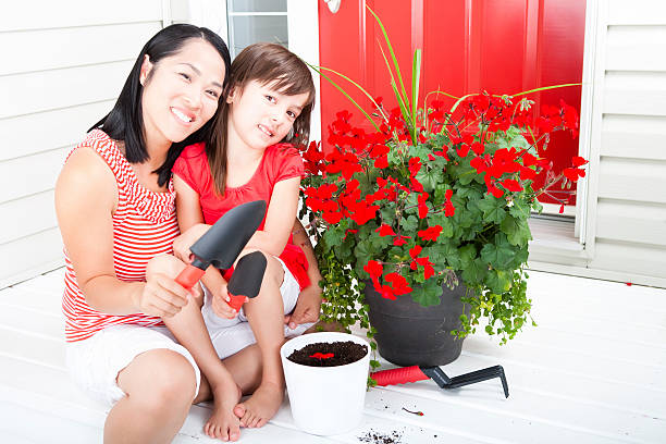 istock Mother and daughter portrait 184926307
