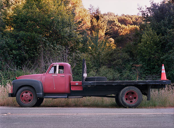 istock Vintage Work Truck 184927181