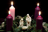 Religious: Christmas Advent Wreath with Nativity Scene 2