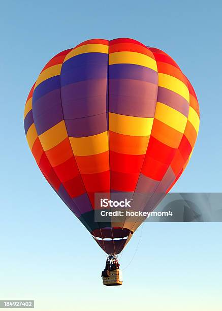 熱気球の空ソアリング - オレンジ色のストックフォトや画像を多数ご用意 - オレンジ色, カラフル, ヘリウム
