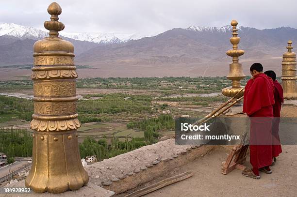 Утро Церемония — стоковые фотографии и другие картинки Монах - Монах, Тибет, Азия