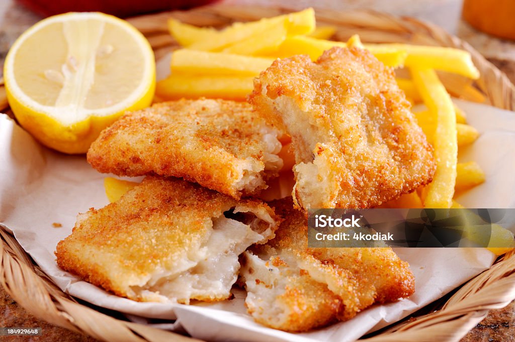 Peixe e batata Chips - Foto de stock de Fish and Chips royalty-free