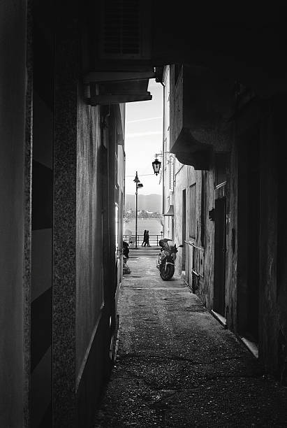 istock Alley. Black and White 184929737