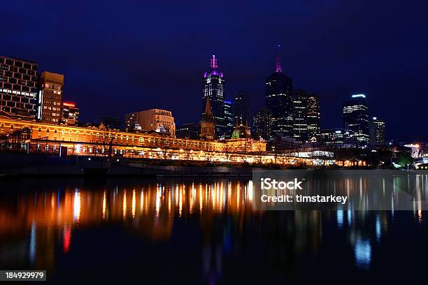 Skyline Di Melbourne - Fotografie stock e altre immagini di Acqua - Acqua, Ambientazione esterna, Australia