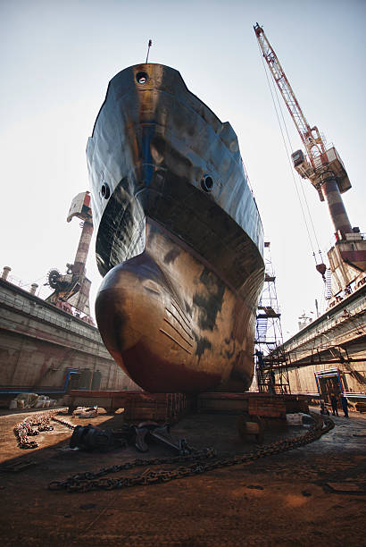 construction navale - shipbuilder photos et images de collection