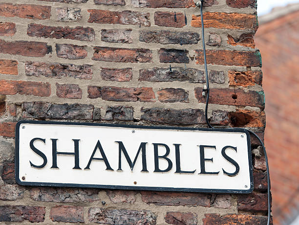 istock Shambles Street Sign 184931526