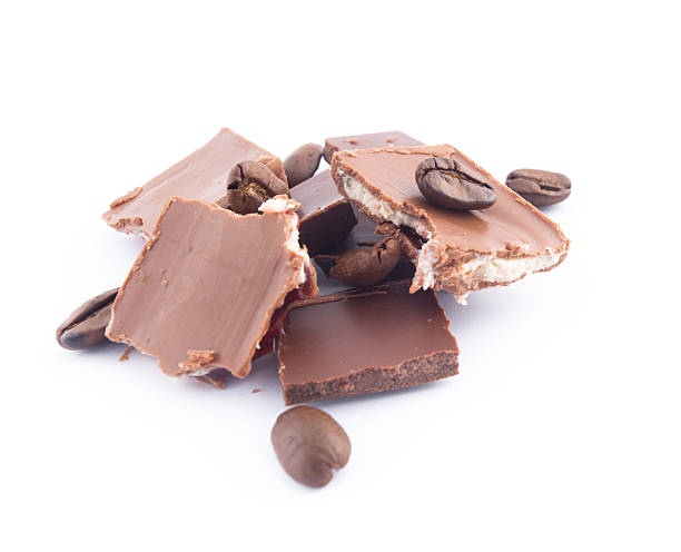 istock Pile Of Chocolate Pieces 184932402