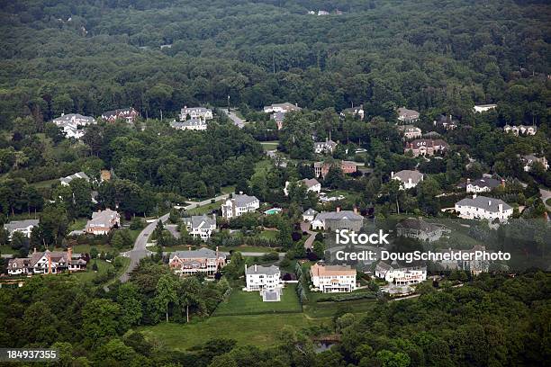 Vorort Luftaufnahme Stockfoto und mehr Bilder von Verwaltungsbezirk Westchester County - Verwaltungsbezirk Westchester County, Bundesstaat New York, Wohngebäude