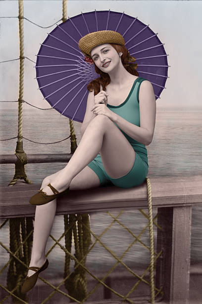 istock Flapper girl.Art Deco style. 184937509