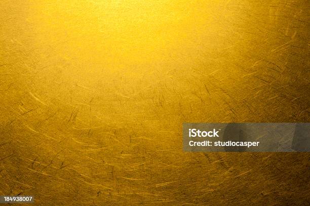 Fondo De Oro Foto de stock y más banco de imágenes de Con textura - Con textura, Hoja de oro - Metal, Arrugado
