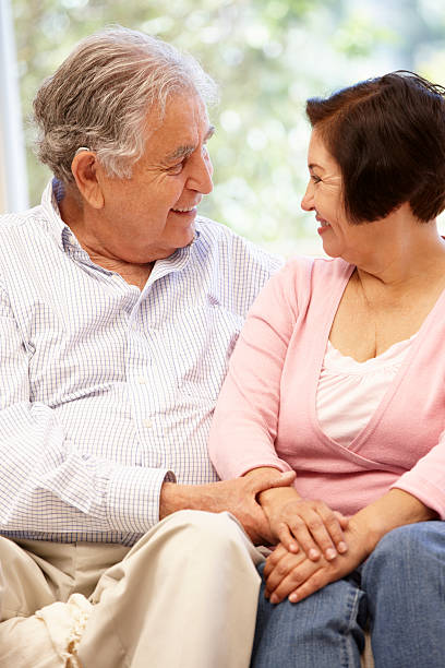 istock Senior Hispanic couple at home 184940397