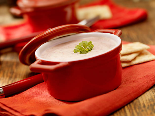 istock Creamy Mushroom Soup with Crackers 184940426