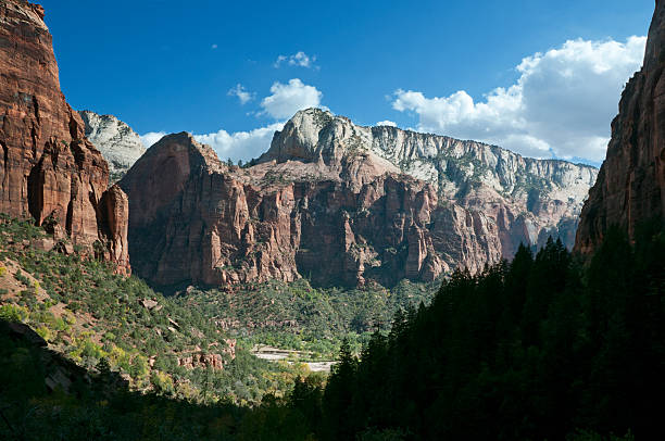 istock Zion Kayenta Trail View 184941634