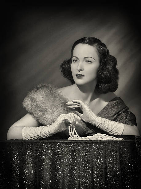 istock Diva in film noir style 184942747