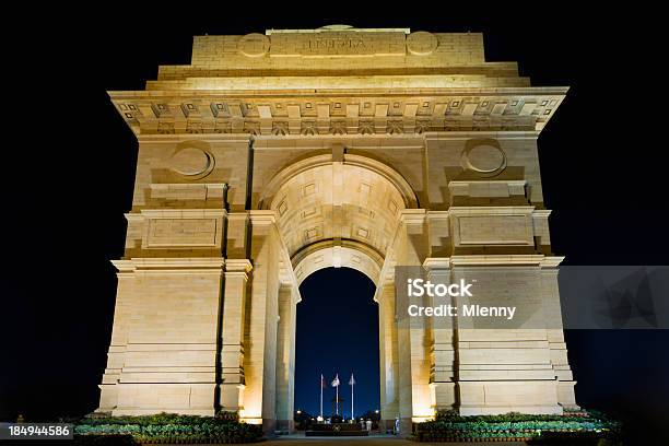 Puerta De La India En La Noche Nueva Delhi Foto de stock y más banco de imágenes de Arco - Característica arquitectónica - Arco - Característica arquitectónica, Arquitectura, Ciudades capitales