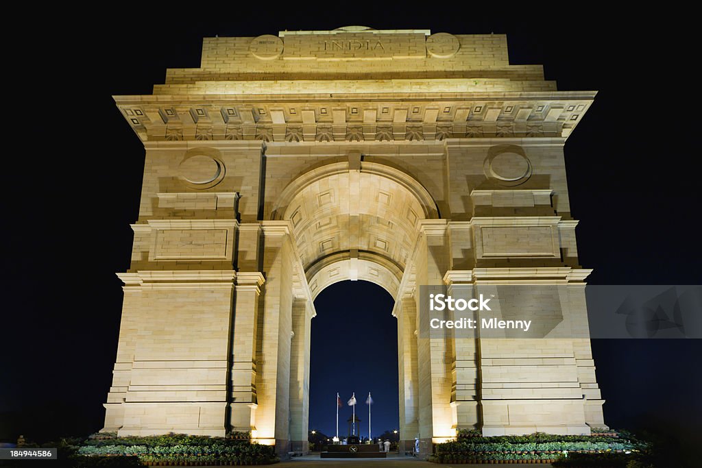 Porte de l'Inde dans la nuit, New Delhi - Photo de Arc - Élément architectural libre de droits