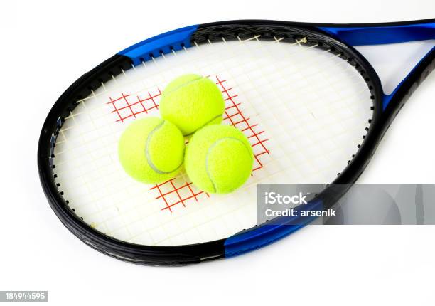 Raquet Z Tenisa Stołowego - zdjęcia stockowe i więcej obrazów Białe tło - Białe tło, Rakieta do tenisa ziemnego, Aranżować