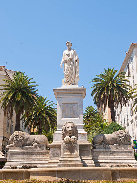 istock Fountain of the four-lions 184944864