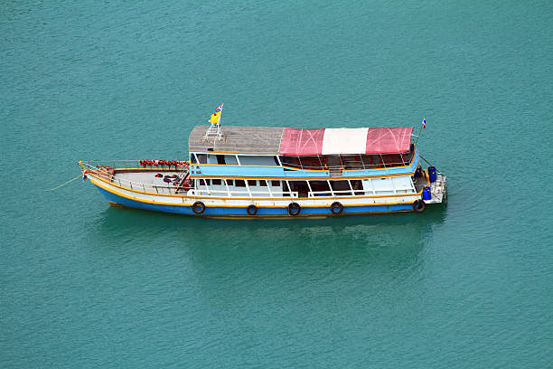 thai turistic wysyłka - ang thong islands zdjęcia i obrazy z banku zdjęć