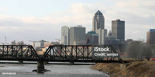 Des Moines Horizonte - Fotografias de stock e mais imagens de Des Moines - Iowa - Des Moines - Iowa, Ao Ar Livre, Centro da Cidade