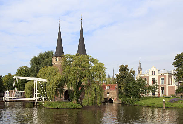 istock Architecture of Delft, The Netherlands 184948889