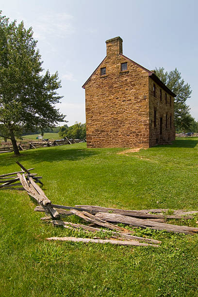 каменный дом в поля сражений, манассас - manassas war famous place park стоковые фото и изображения