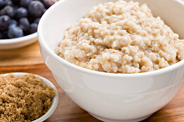 istock Bowl Of Oatmeal 184950773