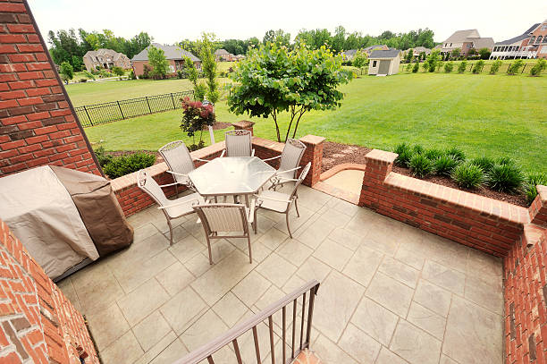 istock Patio of a Luxury Home 184951327
