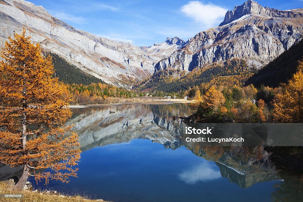 Herbst im mountain lake - Lizenzfrei Alpen Stock-Foto