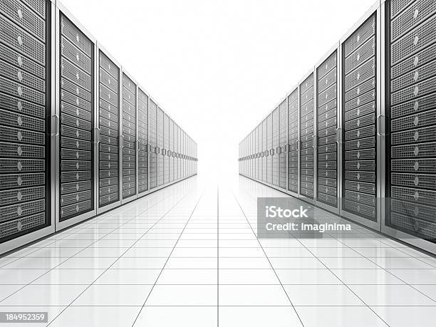 Servidores De Rede - Fotografias de stock e mais imagens de Backup - Backup, Servidor de Rede, Armário
