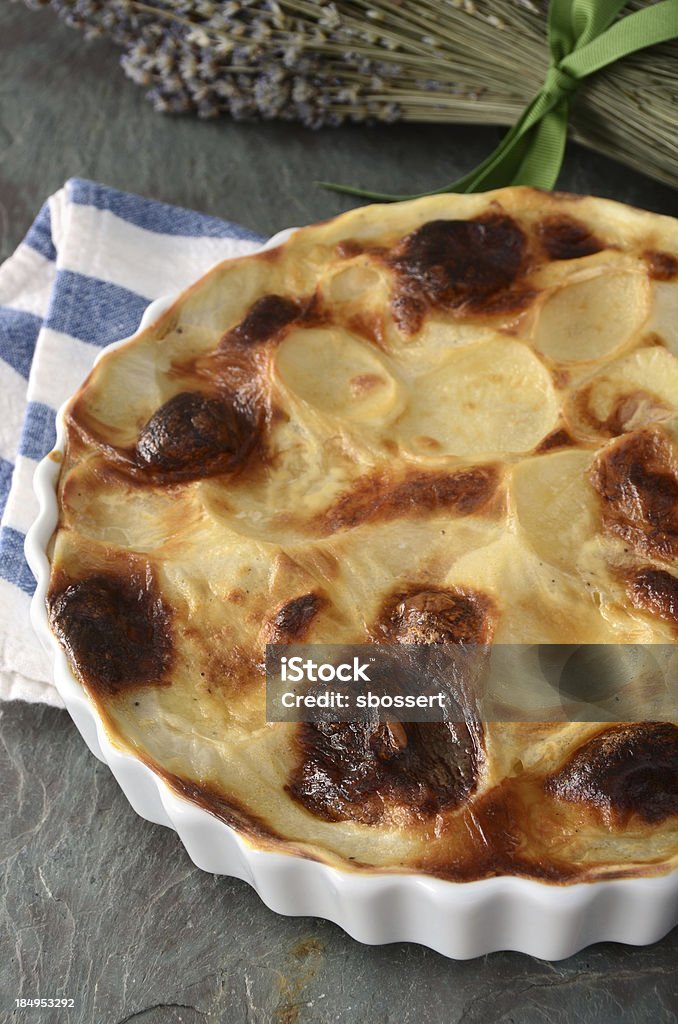 Papas gratinado - Foto de stock de Patatas al gratén libre de derechos