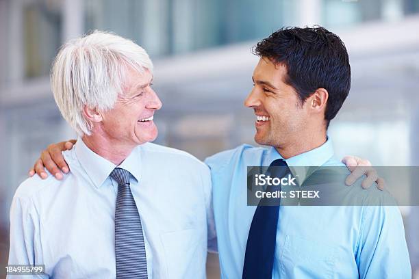 Business Freunde Stockfoto und mehr Bilder von Aktiver Senior - Aktiver Senior, Alter Erwachsener, Anleitung - Konzepte