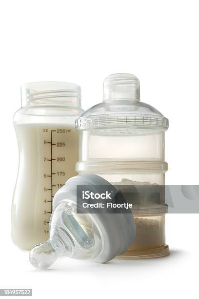 Productos Para Bebé Botella Con La Fórmula Foto de stock y más banco de imágenes de Leche en polvo - Leche en polvo, Fondo blanco, Comida de bebé