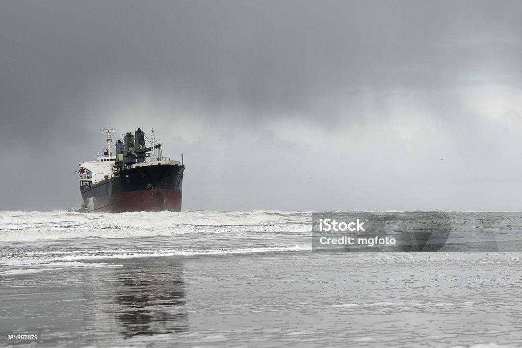 Nave Cargo intrecciato - Foto stock royalty-free di Acqua