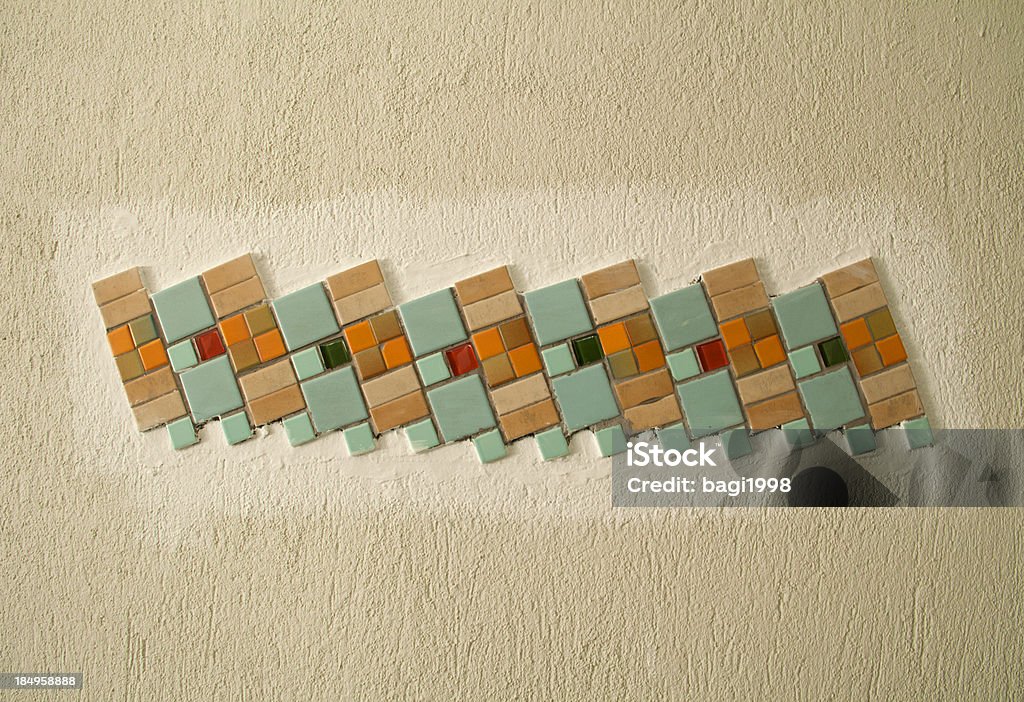 Colorato muro di piastrelle di ceramica d'epoca stile sfondo. - Foto stock royalty-free di Antico - Vecchio stile