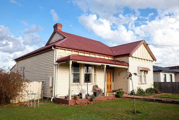 Tasmanian Cottage "Quaint small old cottage in Tasmania, Australia. A little run down with work in progress.Click to see more..." run down stock pictures, royalty-free photos & images