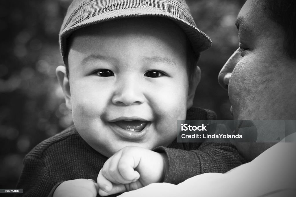 행복함 아기 남자아이 - 로열티 프리 북미 원주민 민족 스톡 사진