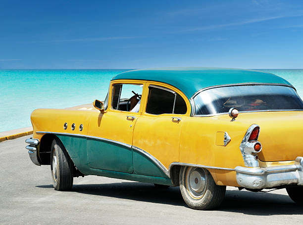 istock Cuban car by the sea 184964008