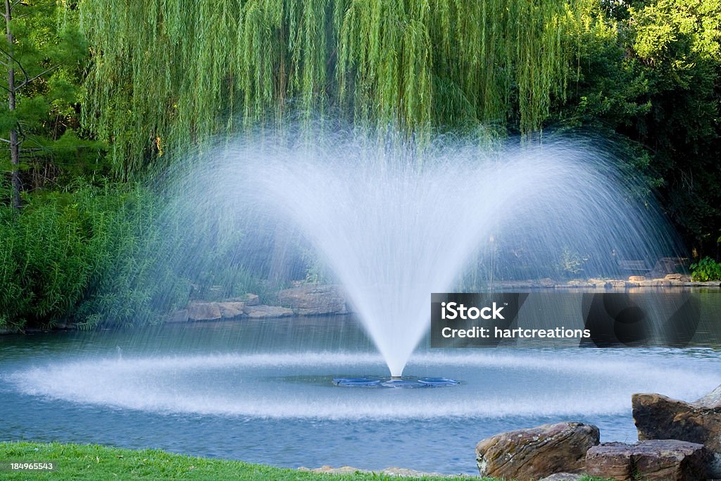 Brunnen im park - Lizenzfrei Springbrunnen Stock-Foto