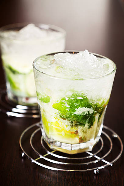 istock Cocktails Collection - Caipirinha 184965817