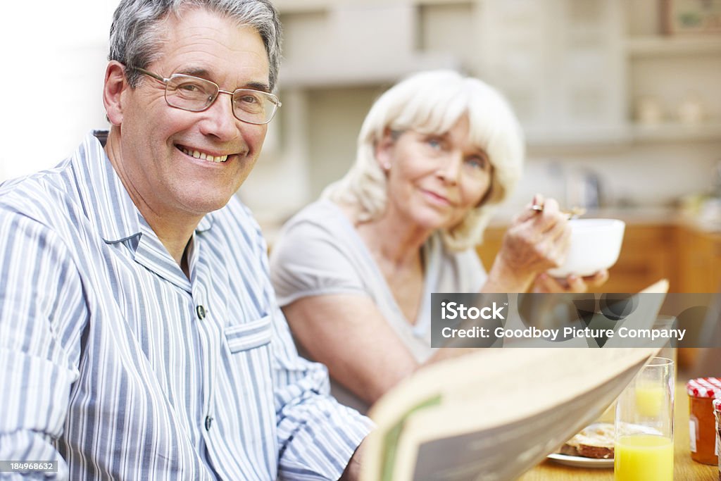 Tous les jours de lecture - Photo de Adulte libre de droits